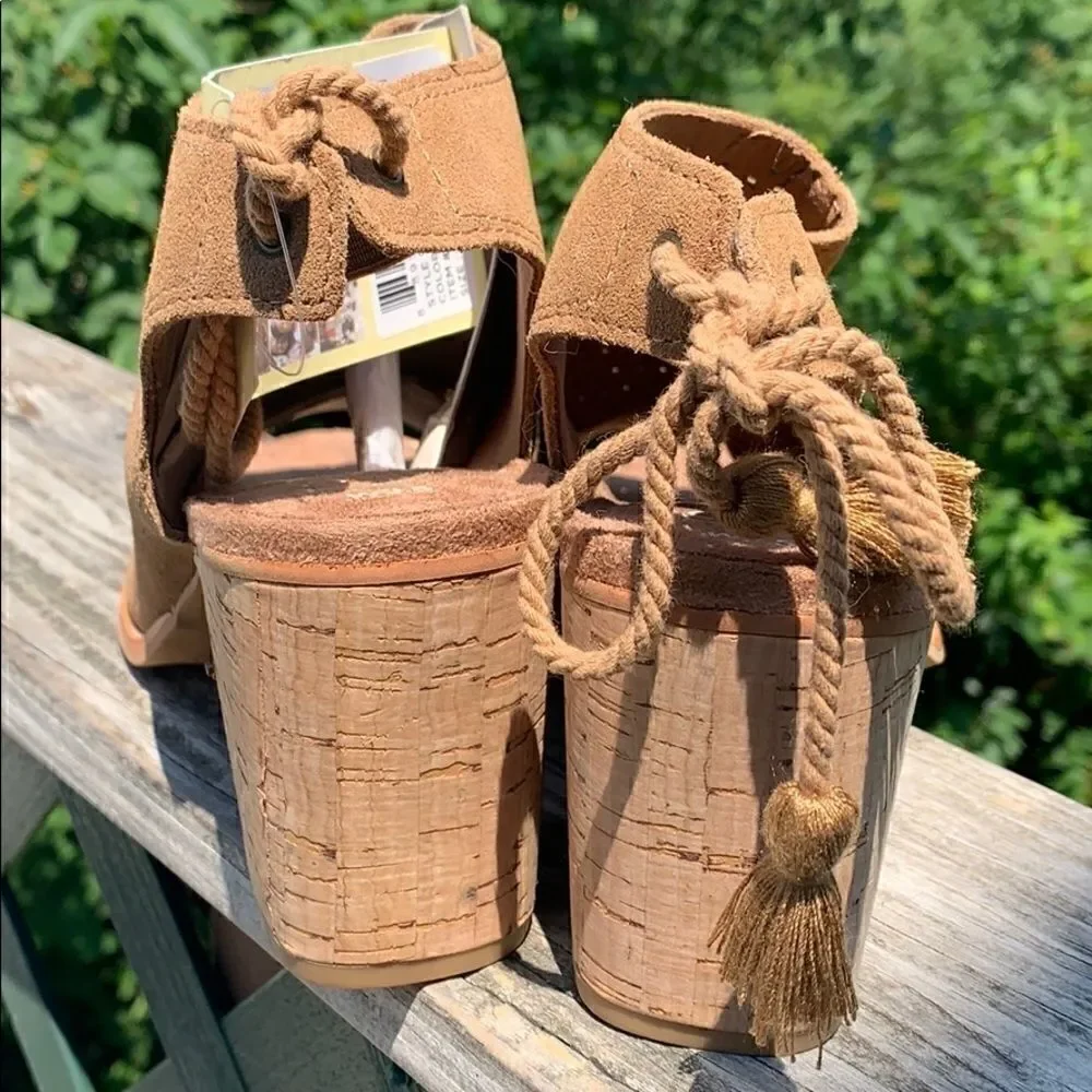 Toms Cork Heeled Open toe  Sz 9.5W New
